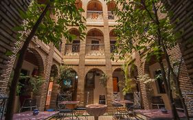 Riad Assia